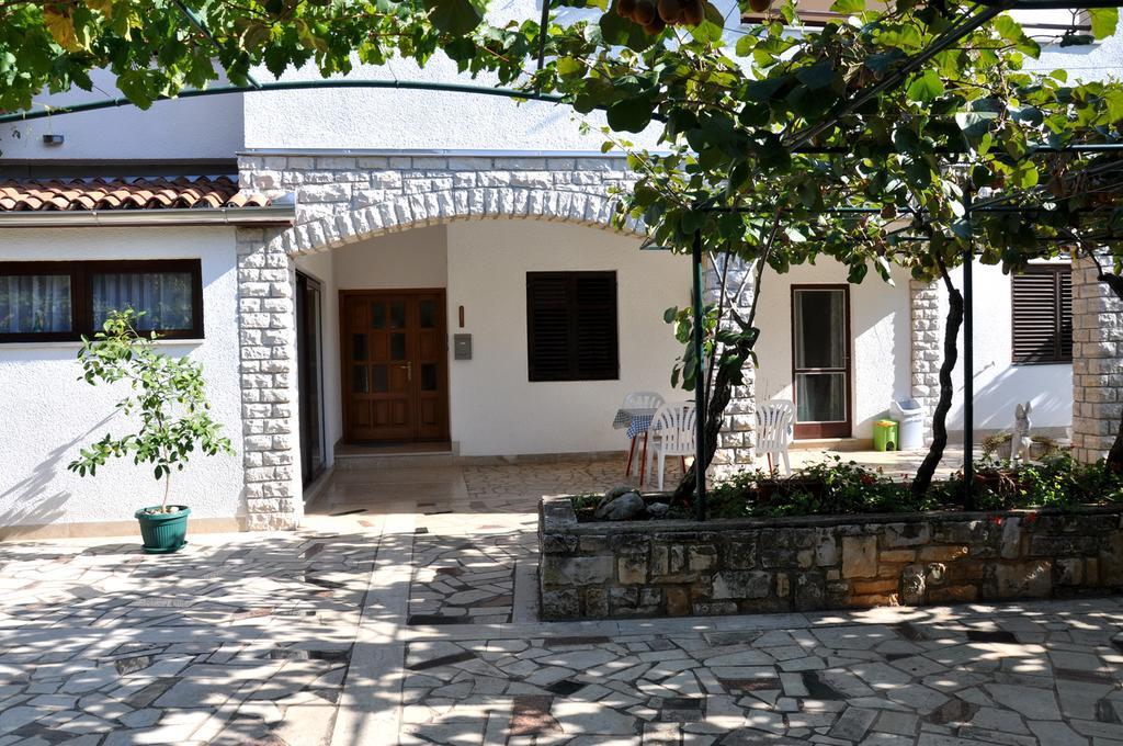 Bed And Breakfast Ritosa Poreč Exterior foto